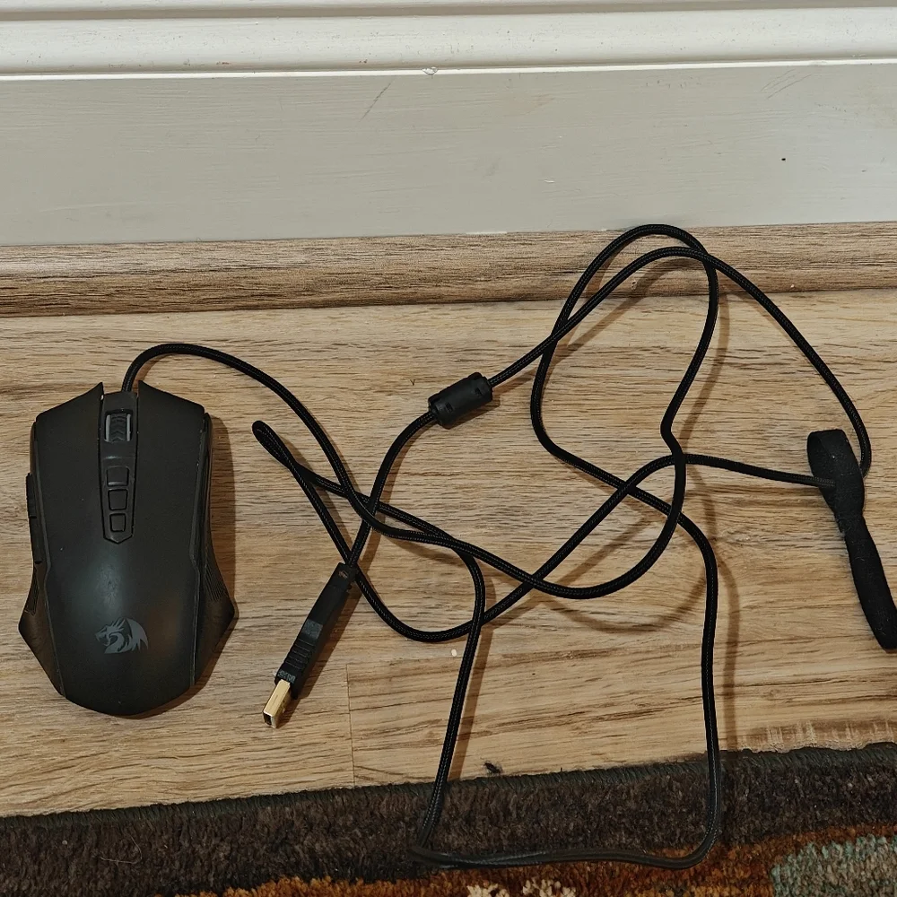 Redragon M910-K RGB Backlit Gaming Mouse Wired Ergonomic 9 Button Mouse